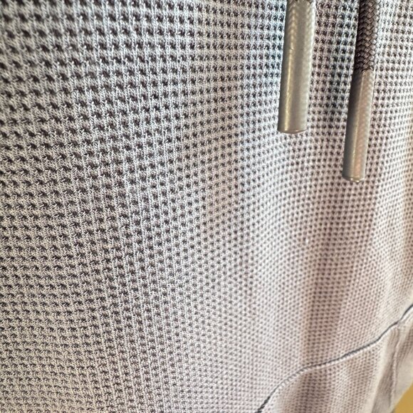 Alo Yoga Micro Waffle Fast Break Hoodie Sweatshirt - Picture 5 of 7